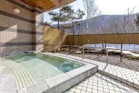 LiVEMAX RESORT HAKODATE GREENPIA ONUMA - Suối nước nóng