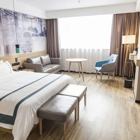 City Comfort Inn Hotel (Gong'an City Square)