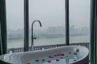 Ruobilin High view of the river Hotel - Romantic