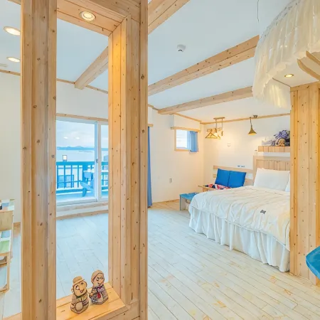 Namhae Merblue Pension