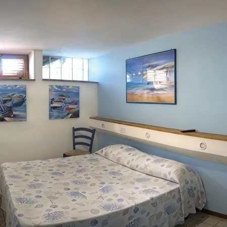Apartment in Villa Valentini, Seafront, Gulf of Gaeta parking included