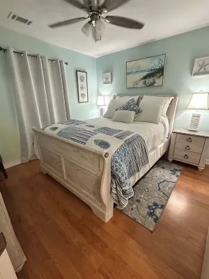 Spectacular, Unobstructed Beach Views! Newly Updated and Renovated Condo. - Private Pools