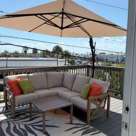 Sleeps 12•Huge PrivateDeck•Beach Gear•Pool Table•Steps to Ocean•Trailer Parking