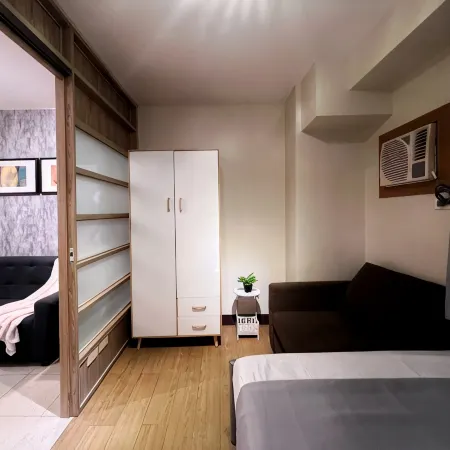 Citispace 1BR Unit Ridgewood Towers Near BGC #RW10
