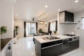 New villa near Kyocera Osaka Dome, JR Osaka Loop Line, Free parkingx2, 7-minute direct train