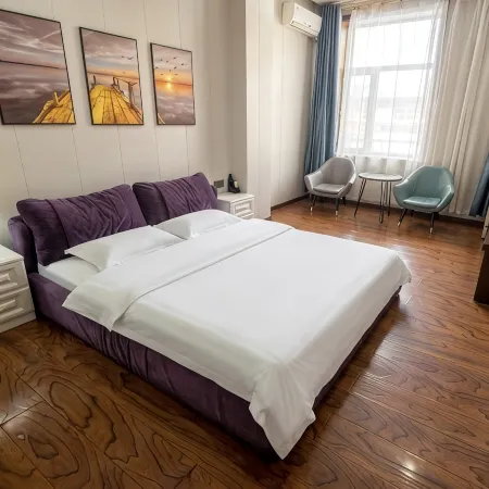 Daqing Century Tangren Express Hotel