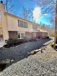 Spacious 5-bedroom Arrowhead Lake Escape-Fire Pit-Pool-Lake-Pool Table-AC-WiFi - 4-Star