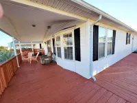 Carolina Rose - Steps from the Beach in Oceanside Village - Wifi