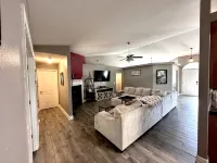 寬敞寧靜的美麗湖景度假屋