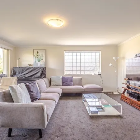 Duplex 3B2B apt in Braddon close to CITY Free WIFI two Parking spots