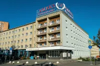 АМАКС Центральная Отели в г. 