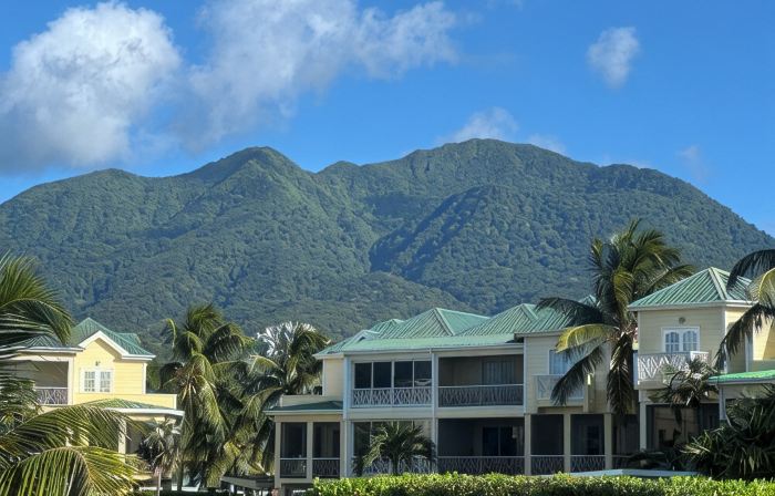 Bonita Blue - Beautiful 3 Bedroom 3 Bath Beachfront Property on Nevis