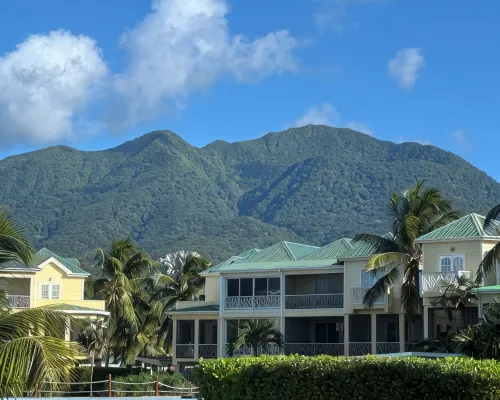 Bonita Blue - Beautiful 3 Bedroom 3 Bath Beachfront Property on Nevis Hotels in Cliftons