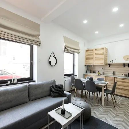 Charming Family Sized Flat in the Heart of Brasov Old Town