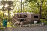 Glamping RV Overlooking Conesus Lake Finger Lakes Region Fire Pit A/C and Pool - Pools