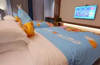 Yunmeng Lu Lake Resort Hotel