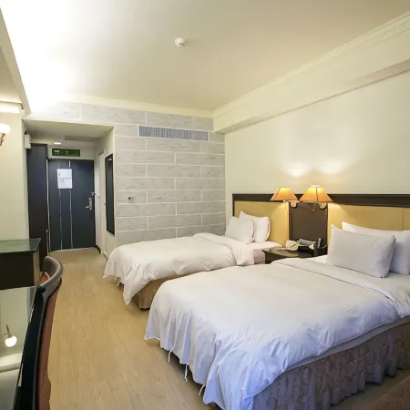 Huang Shin Business Hotel-Shang An Отели рядом с достопримечательностью «Парк Мапл-гарден»