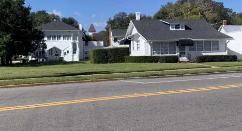 Casa de Flora B- Relaxed Elegance in historic St Augustine 🚭 - アパートメント