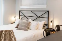 Downtown Studio Apartment in Eugene’s Heart!