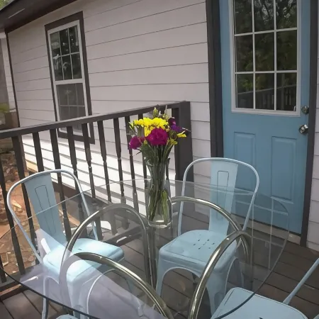 Hollywood of the south 3bed 2bath, Short walk to the square