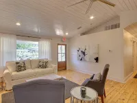 Downtown Fairhope Cottage-walking distance to everything!!!