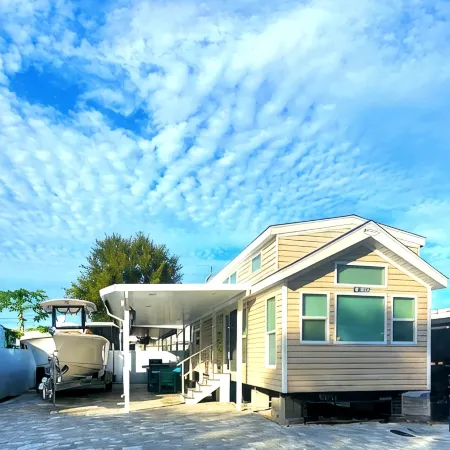 Happy in the Keys Tiny Home-in Key Largo.