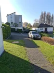 Very quiet, in almost green surroundings - Wifi