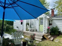 Beach cottage in the heart old town Manteo 0BX.  welcome - 3-Star
