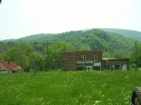 Quaint Cottage Located 15 Miles From Blacksburg VA - Homestays
