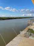 “Reeling Em Inn” 4 bed/3 bath home on the Colorado river in Matagorda. - 4-Star