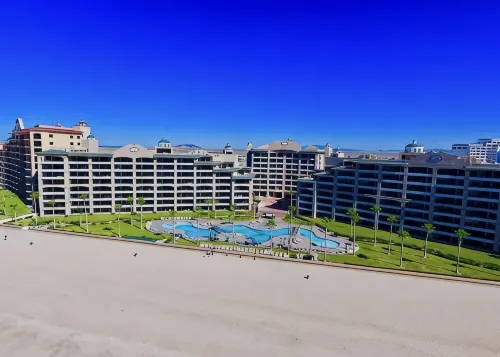 Beachfront Lower Floor Luxury Condo - Gym