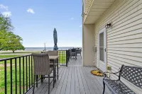 Beau Claire 2Br Long Beach Condo Close to Gulfport, Biloxi