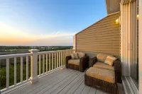 Luxury Waterfront Retreat with Stunning Views & Golf Cart