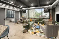 Historic Newark Station- 10% off Earthworks Cafe - 4-Sterne