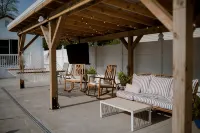 Heated Pool, Hot Tub, Game Room - Have fun with the ones you love! - 4-Sterne