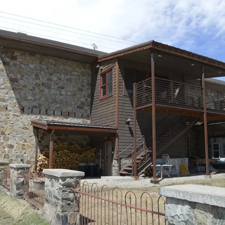 Modern Downtown Loft in Heart of Silverton