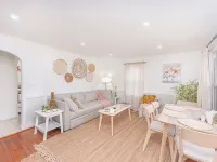 Kingwood Cottage, a beautiful 2-bedroom cottage across from Kingwood マンスフィールドのホテル