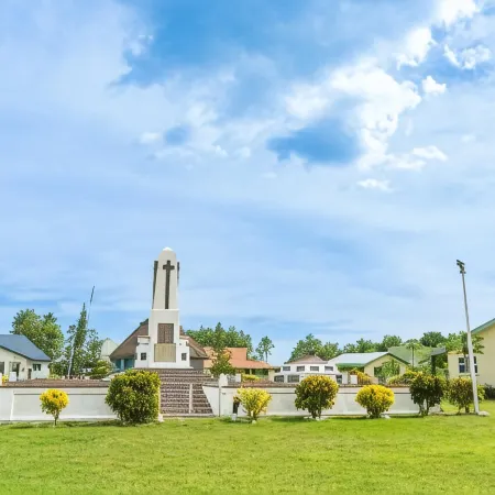 Nadi Airport B&B
