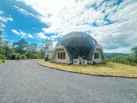 ⭐️Lunar Lookout ⭐️ NEW Build Geodesic Dome  situated on 8 acres! - 4-Star