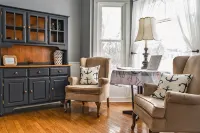 Williams Bay Lake House-1 Block to Geneva Lake - 2-Star