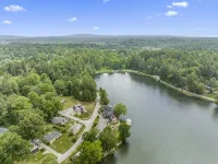 Osceola Lake Retreat minutes from Downtown, Breweries, Crafts, Equestrian Trail - Wifi