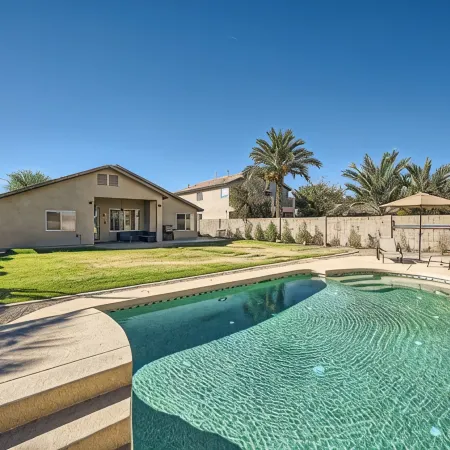 Cactus Bloom - Cozy Desert Retreat in Chandler