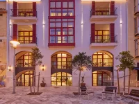 Fil Suites Hotels near Placa Major