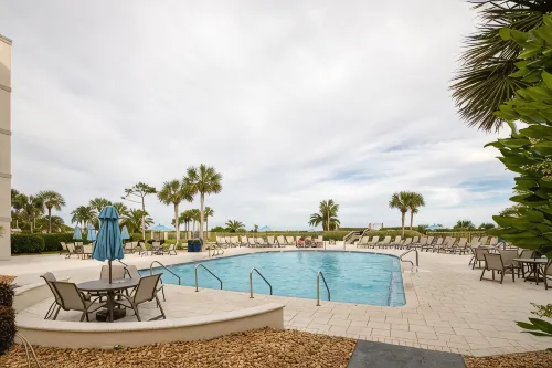 Late Summer Beach Specials!! Super Savings!! Email for Quote!! - 4-Star