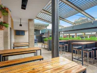 Grand Hotel and Studios Hotels in Wyong