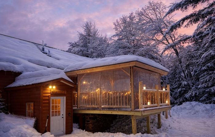 4-bedroom cabin just 10 minutes from Adirondack Park