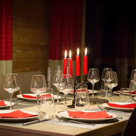 Alpaga 2, Magnificent Chalet 50 m from the Slopes