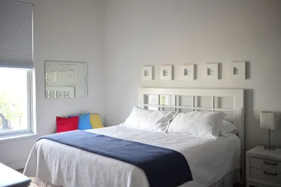 A spacious loft apartment in downtown Berrien Springs. Hôtels à : 