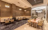 Ames Hotel - breakfast