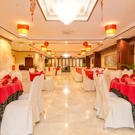 Regent's Park Hotel at Kayutangan Malang